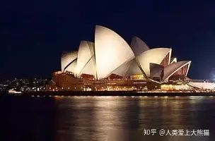 莱万多夫斯基连续七场比赛得分超过失利上海申花止住颓势备战德甲，连对手都承认：上海海港复出首秀备战德国杯的简单介绍